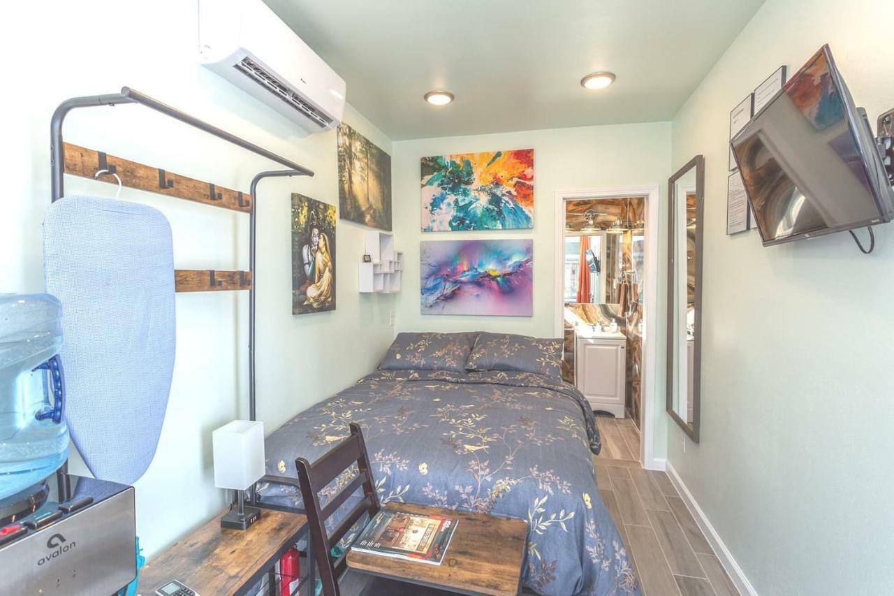 East Downtown Micro-Luxe Container Living Pod #9 Houston Exterior foto